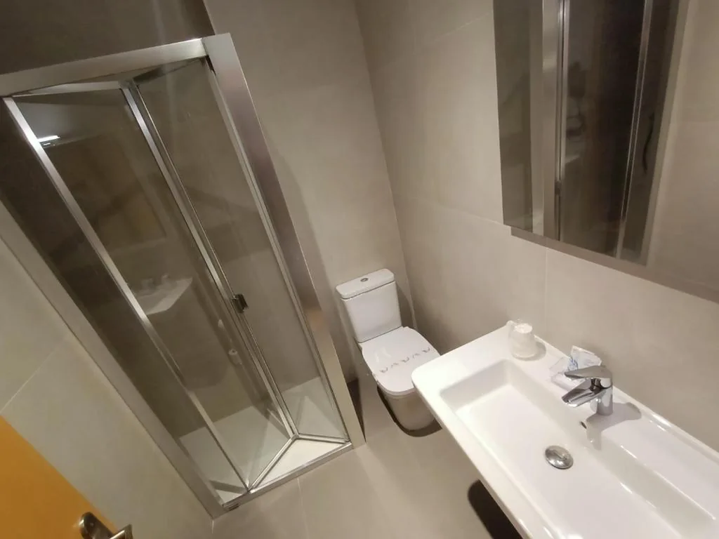 Habitación Triple — Hotel Vilobi