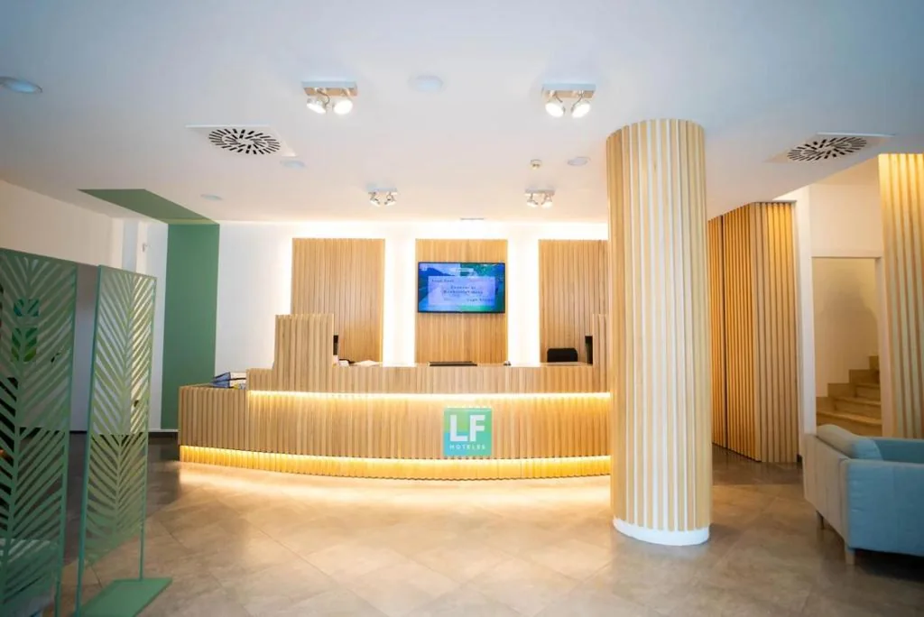 Habitación Familiar — Hotel Virgen de Covadonga