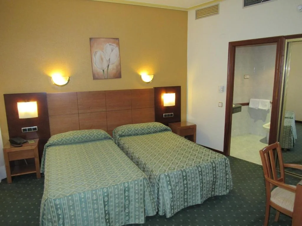 Doppelzimmer – mit 1 oder 2 Betten — Hotel Virgen del Camino Pontevedra