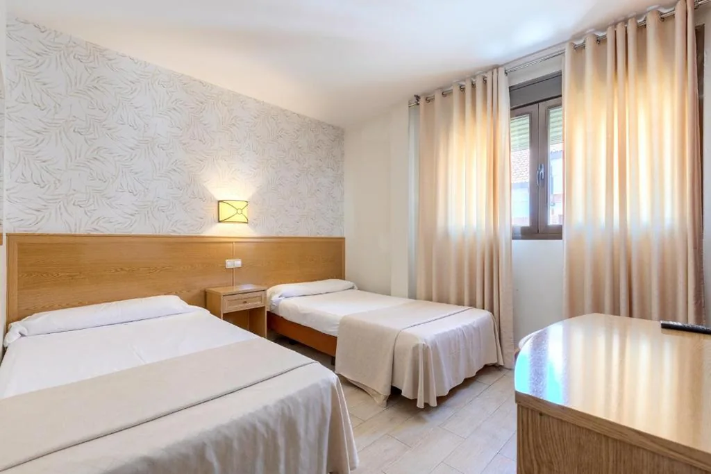 Habitación Doble - 1 o 2 camas — Hotel Vivar
