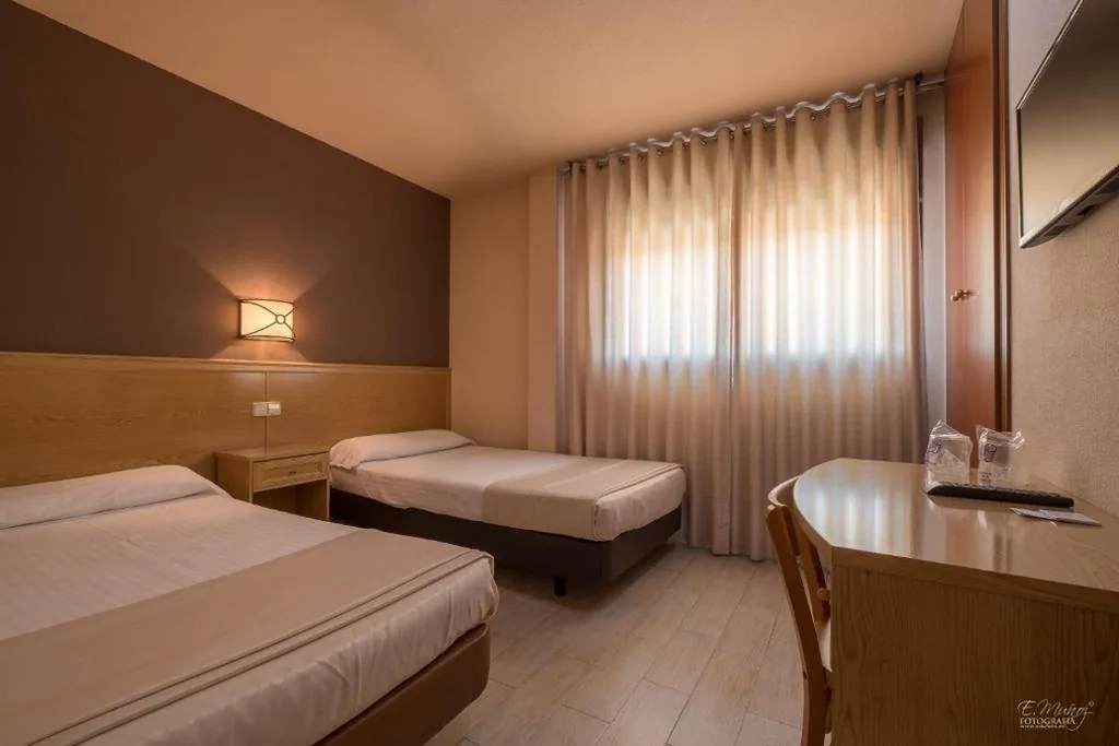 Habitación Familiar — Hotel Vivar