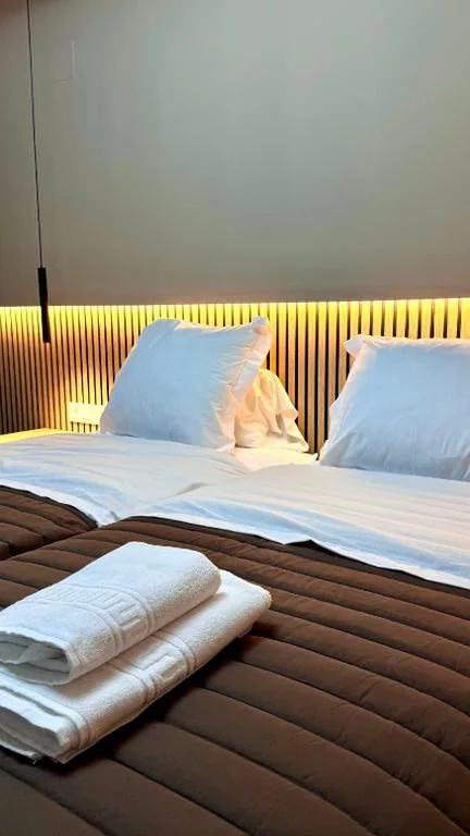 Quarto Triplo Económico — Hotel Wayteko San Antón