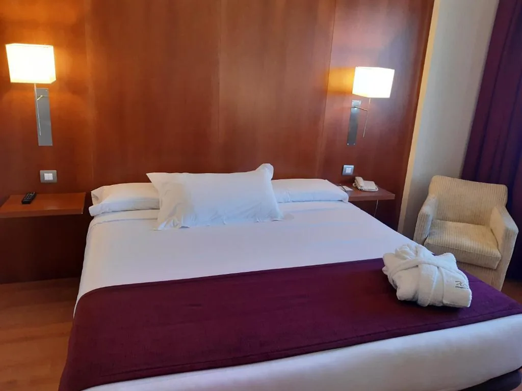 Oferta romántica - Habitación Doble Superior — Hotel Xon's Valencia