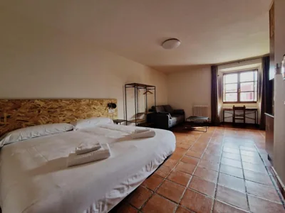 Hotel y Albergue Real Fabrica de Ezcaray — photo 10