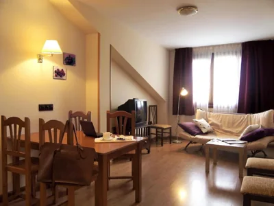 Hotel y Apartamentos Arias — foto 5