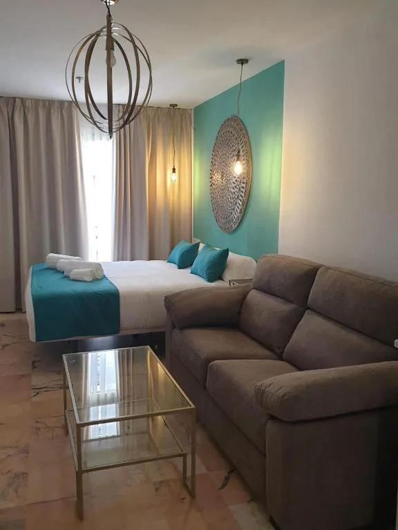 エグゼクティブトリプルルーム — Hotel y Apartamentos Doña Lola