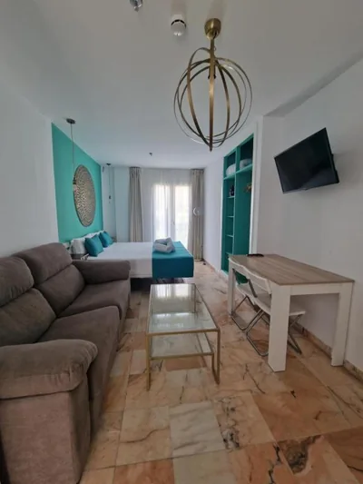 Hotel y Apartamentos Doña Lola — 写真 4