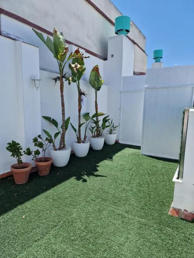 Hotel y Apartamentos Doña Lola — 写真 11