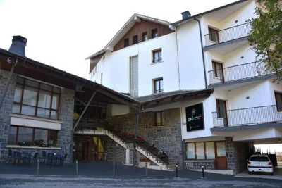 Hotel y Apartamentos SNÖ Isaba — foto 8