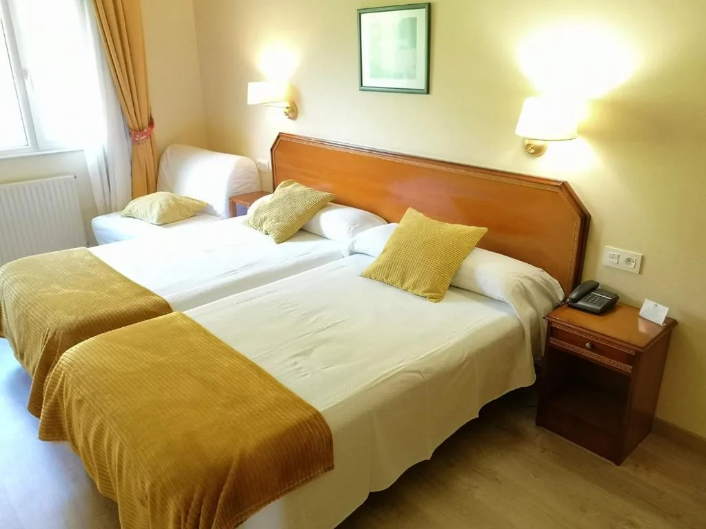 Doppelzimmer – 2 Betten — Hotel y Casona El Carmen