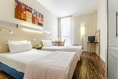 Hotel YIT Ciudad De Zaragoza — foto 7