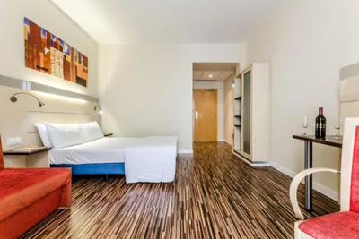Hotel YIT Ciudad De Zaragoza — foto 11