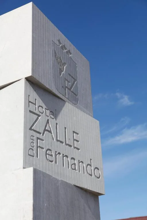 Camera doppia con letto supplementare - 1 o 2 letti — Hotel Zalle Don Fernando
