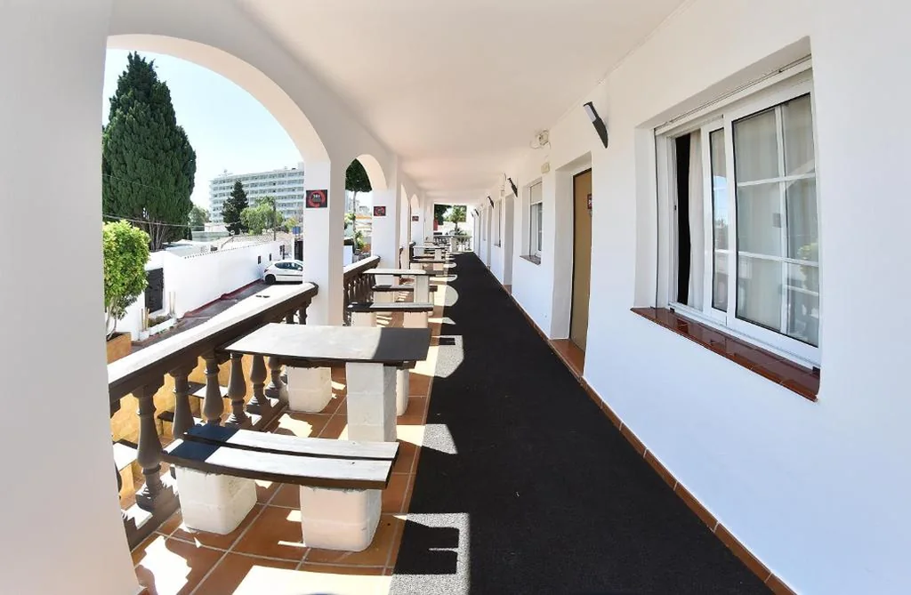 Quarto Duplo com serviço de transporte gratuito para o aeroporto - 1 ou 2 camas — Hotel Zen Airport