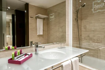 Hotel Zenit Pamplona — foto 3