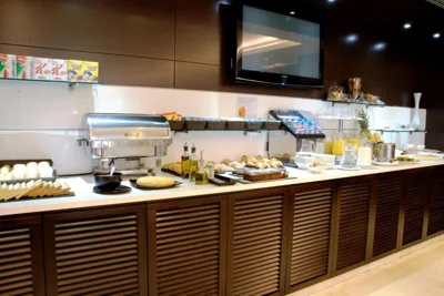 Hotel Zenit Pamplona — foto 4
