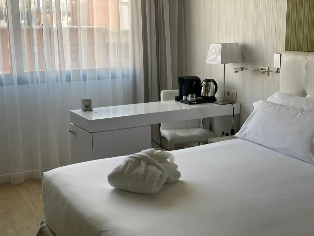 Deluxe Double Room - 1 or 2 Beds — Hotel Zentral Castellana Norte