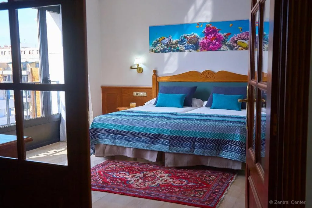 Suite Deluxe — Hotel Zentral Center - Adults only