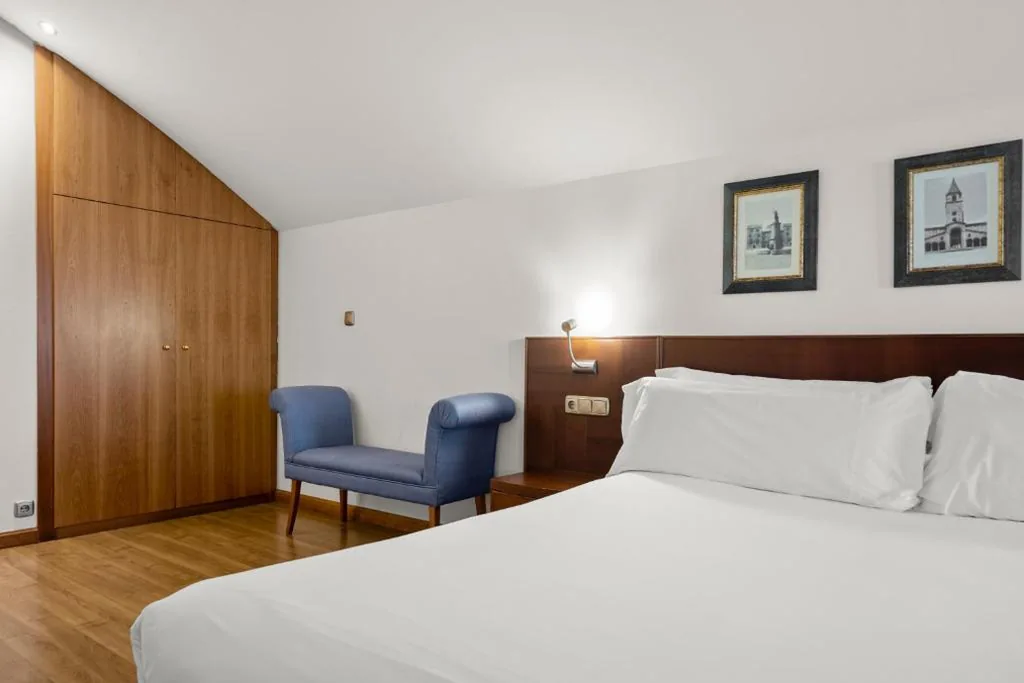 Suite — Hotel Zentral Gijón Rey Pelayo