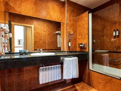 Hotel Zentral León — Foto 11