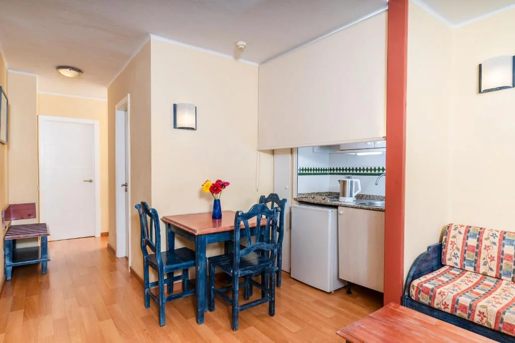 Apartamento Superior (1 adulto) — HOVIMA Jardin Caleta