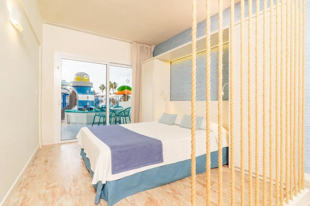Apartamento familiar com 1 quarto — HOVIMA La Pinta Beachfront Family Hotel