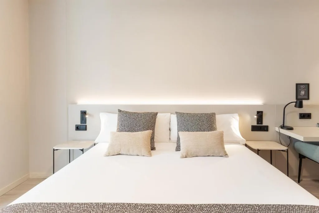 Chambre Double Deluxe - 1 ou 2 lits — HQ Arena Hotel