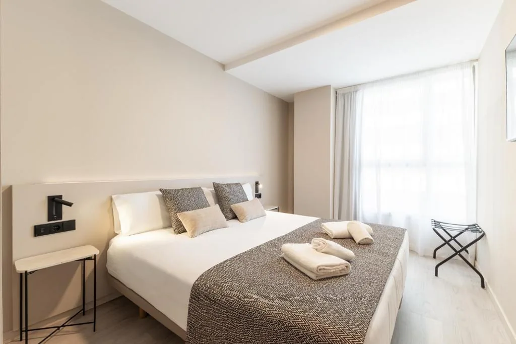 Chambre Double Standard — HQ Arena Hotel