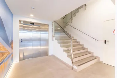 HQ Arena Hotel — photo 9