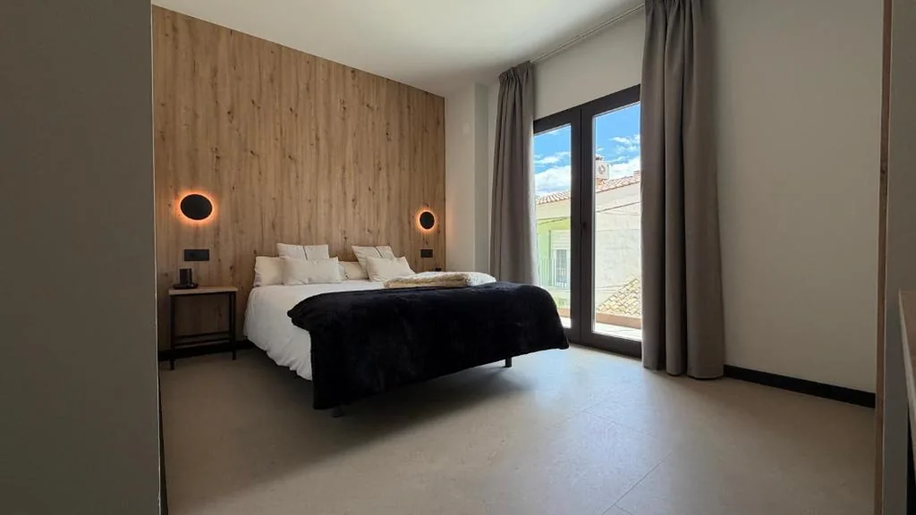 Double Room with Terrace — HS Olivos