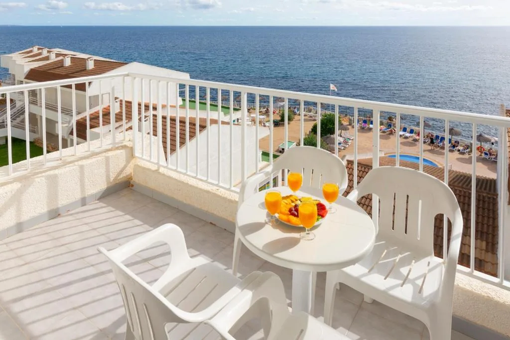 Appartamento con 1 camera da letto e vista sul mare (2 adulti + 2 bambini) — HSM Calas Park