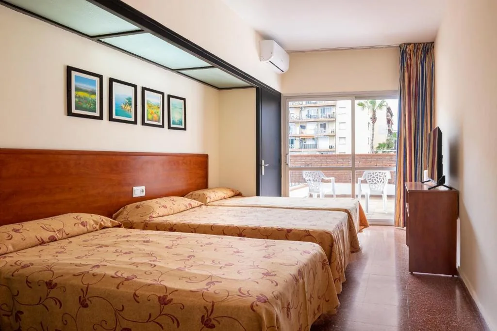 Camera doppia Standard con letto aggiunto — htop Palm Beach SPA - Fun
