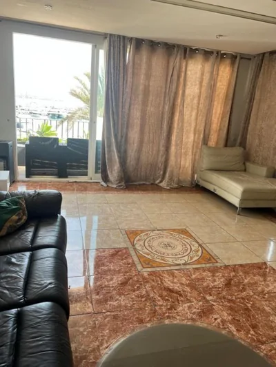 Huge penthouse with private suites shared terrace and kitchen BEST VIEWS — 写真 12