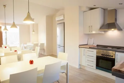 Hulot B&B Valencia — foto 10