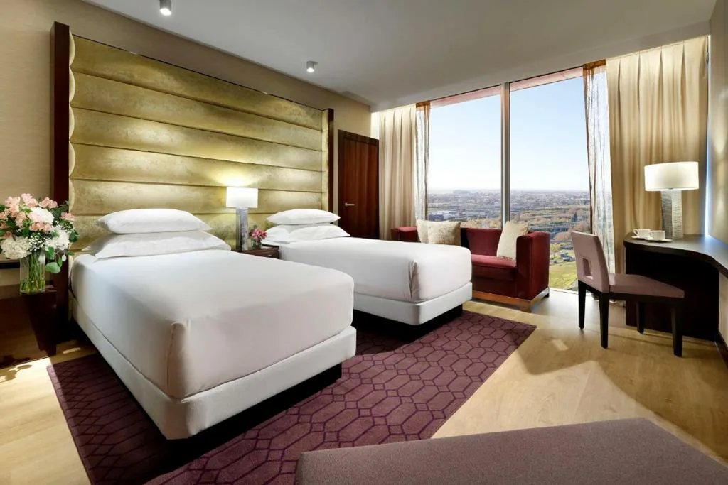 Habitación Doble - 2 camas — Hyatt Regency Barcelona Tower