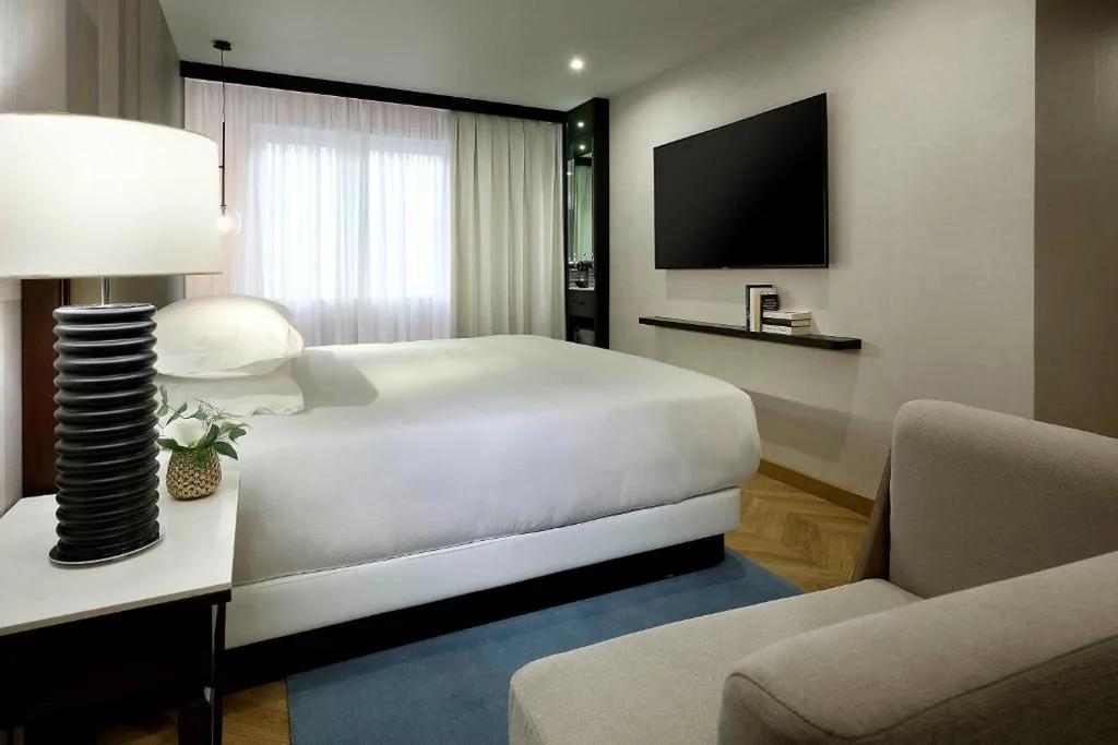 Camera con Letto Extralarge. — Hyatt Regency Hesperia Madrid