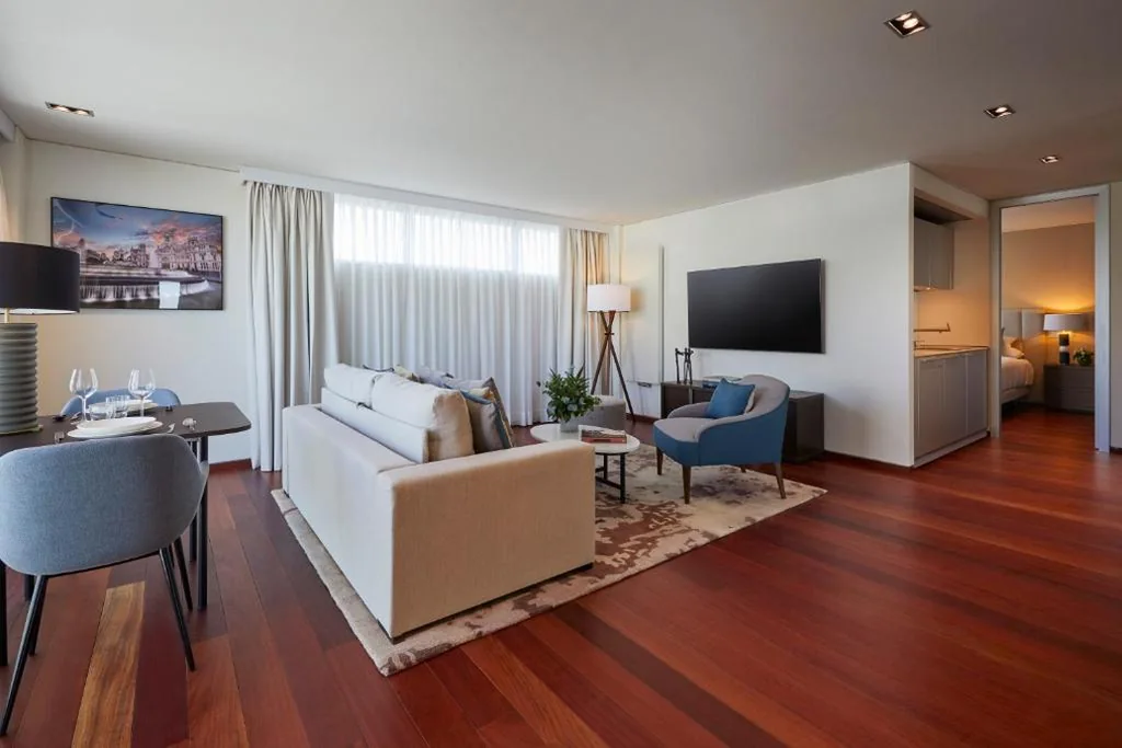 Appartamento duplex con 2 camere da letto — Hyatt Regency Madrid Residences
