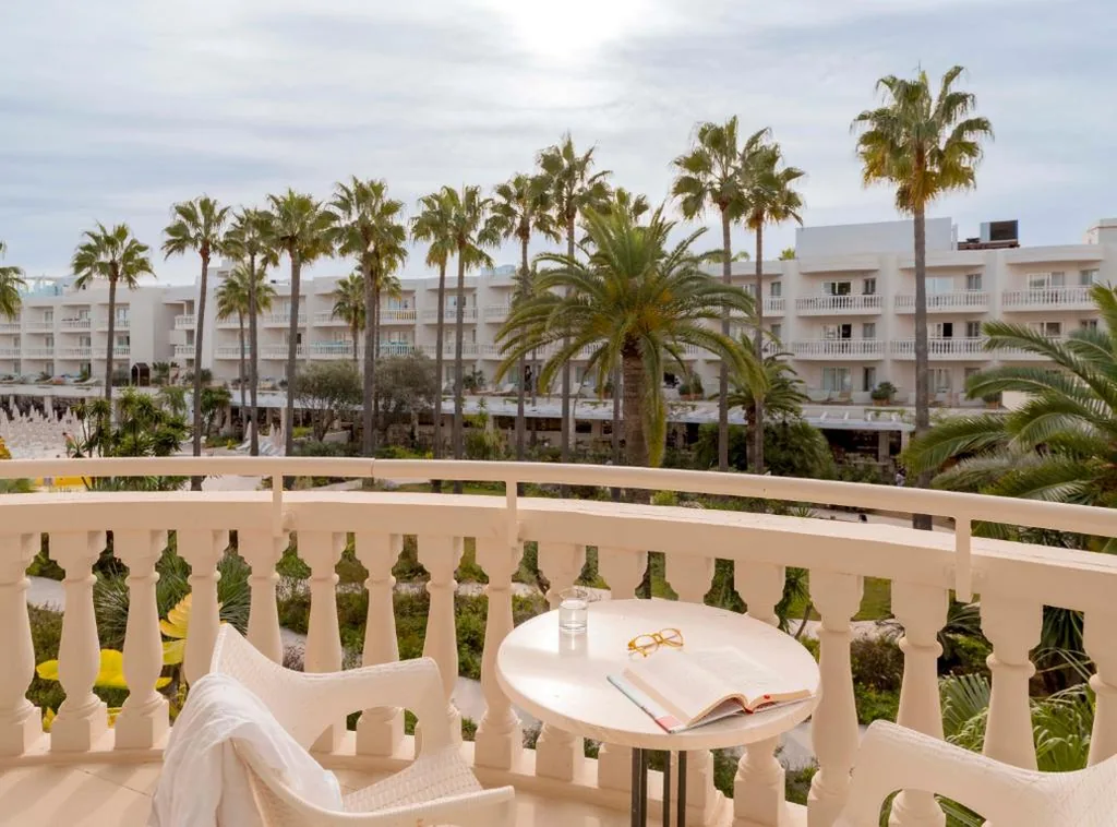 Habitación Familiar Premium con vistas al jardín — Iberostar Selection Albufera Park All Inclusive