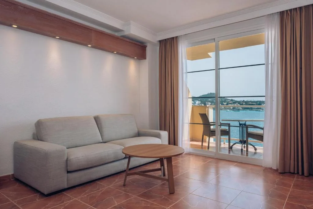 Suite Junior Superior com vista para o mar — Iberostar Selection Jardín del Sol Suites - Adults Only