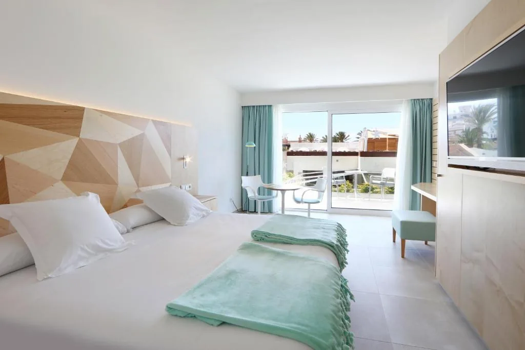 Einzelzimmer mit Poolblick — Iberostar Selection Playa de Palma