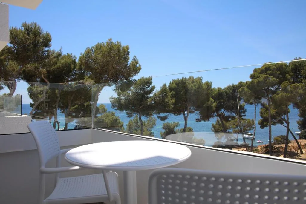 Quarto Duplo com vista para o mar - 1 ou 2 camas — Iberostar Selection Santa Eulalia Adults-Only Ibiza