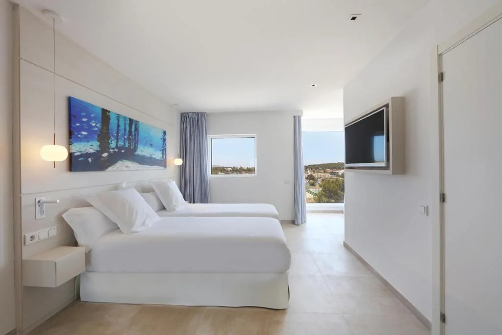 Quarto Individual — Iberostar Selection Santa Eulalia Adults-Only Ibiza
