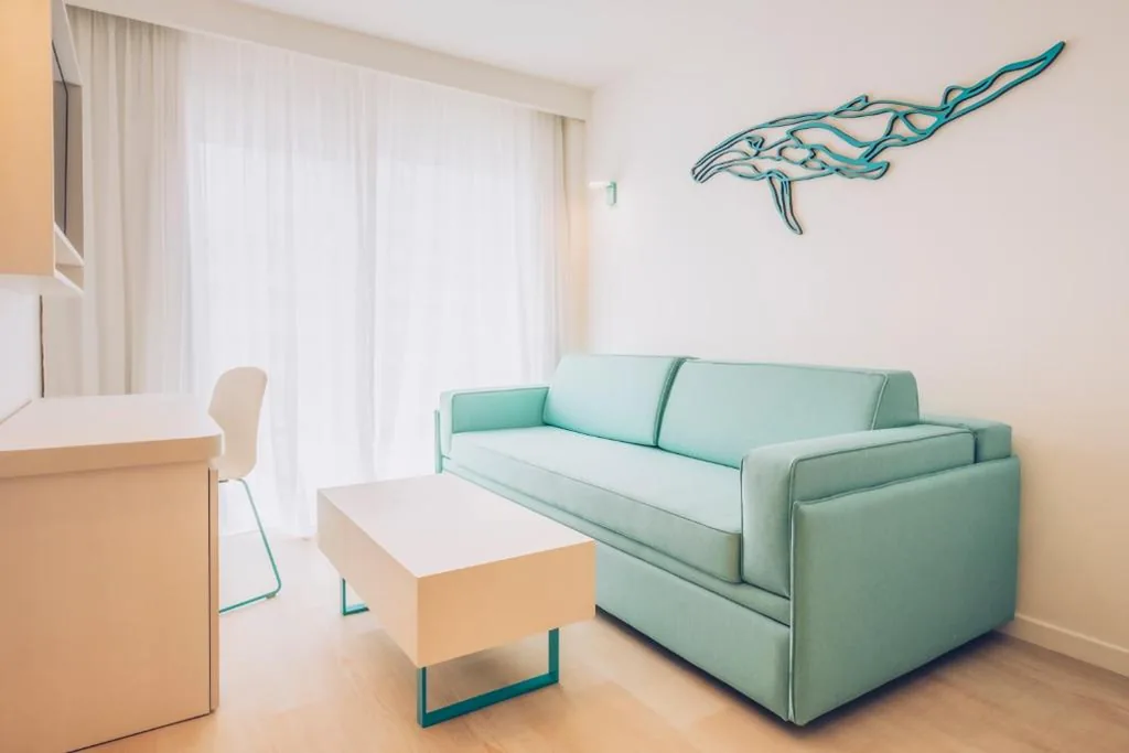 Habitación Básica Familiar — Iberostar Waves Alcudia Park