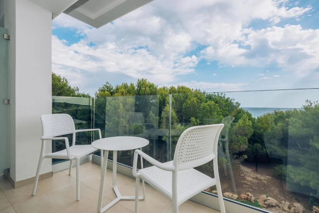 Doppelzimmer mit Gartenblick – 1 oder 2 Betten — Iberostar Waves Cala Millor - Adults Only