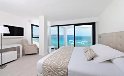 Iberostar Waves Cala Millor - Adults Only — Foto 2