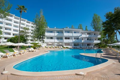 Iberostar Waves Ciudad Blanca — Foto 4