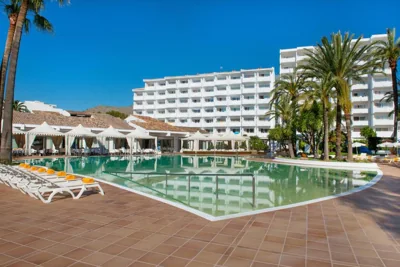 Iberostar Waves Ciudad Blanca — Foto 9