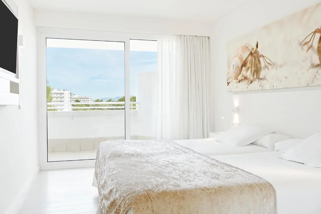 Camera doppia con 2 letti — Iberostar Waves Cristina