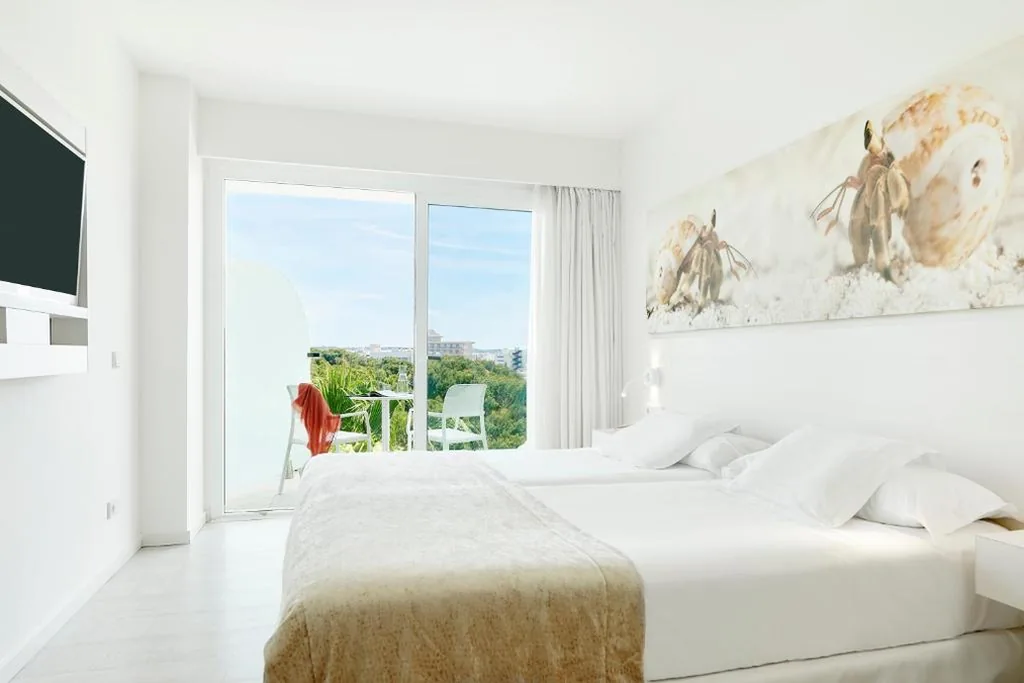 Camera doppia con posizione prioritaria — Iberostar Waves Cristina