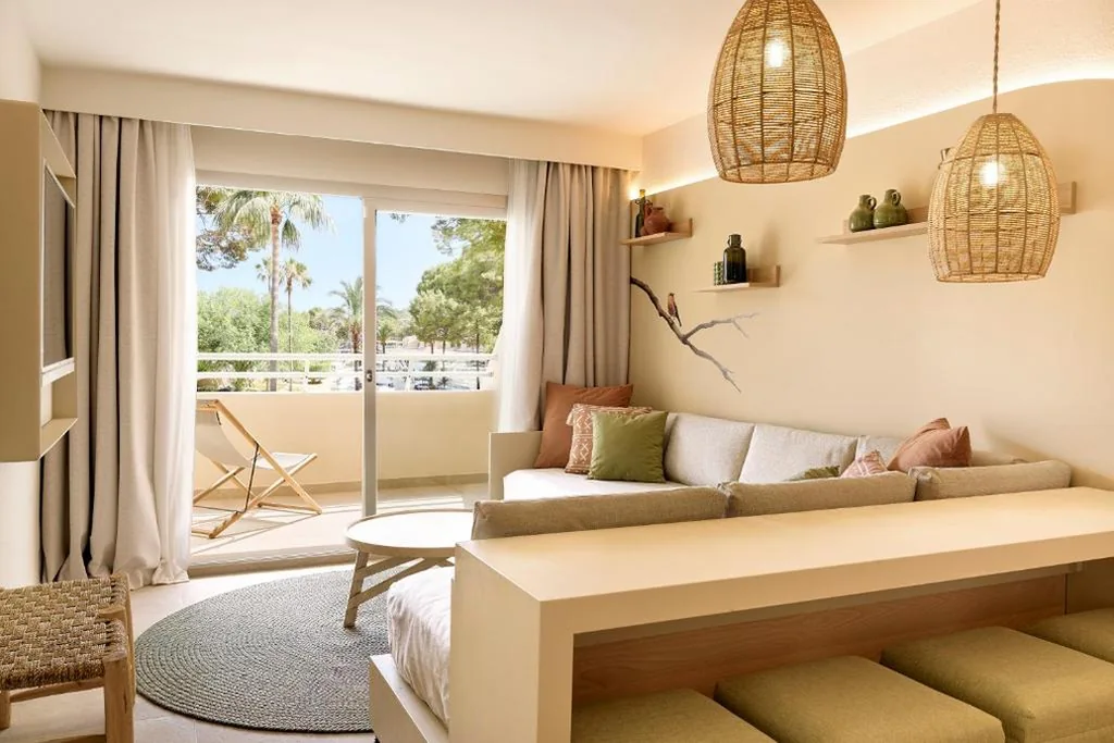 Familienzimmer — Iberostar Waves Pinos Park